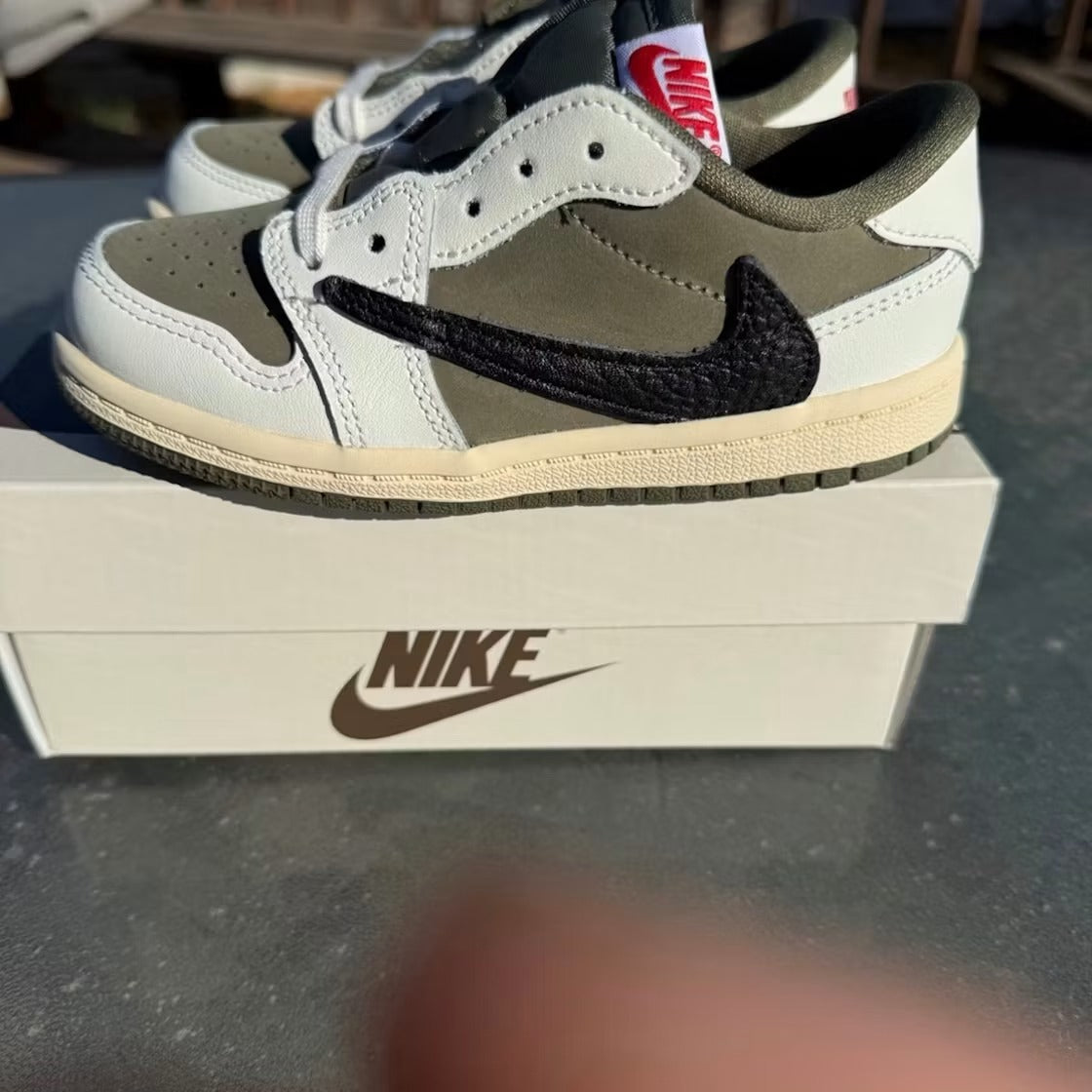 Air Jordan 1 Retro Low OG SP Travis Scott Medium Olive (TD) - US 9C - New - Other - detail 1